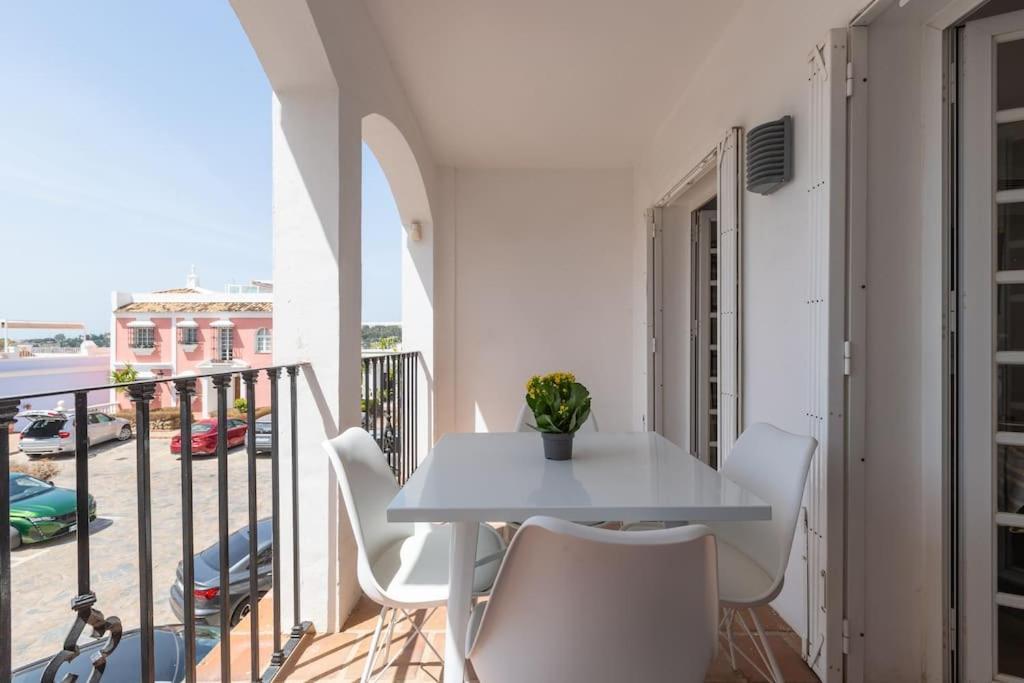 Acogedora Casa 37 Aloha Pueblo Apartamento Marbella